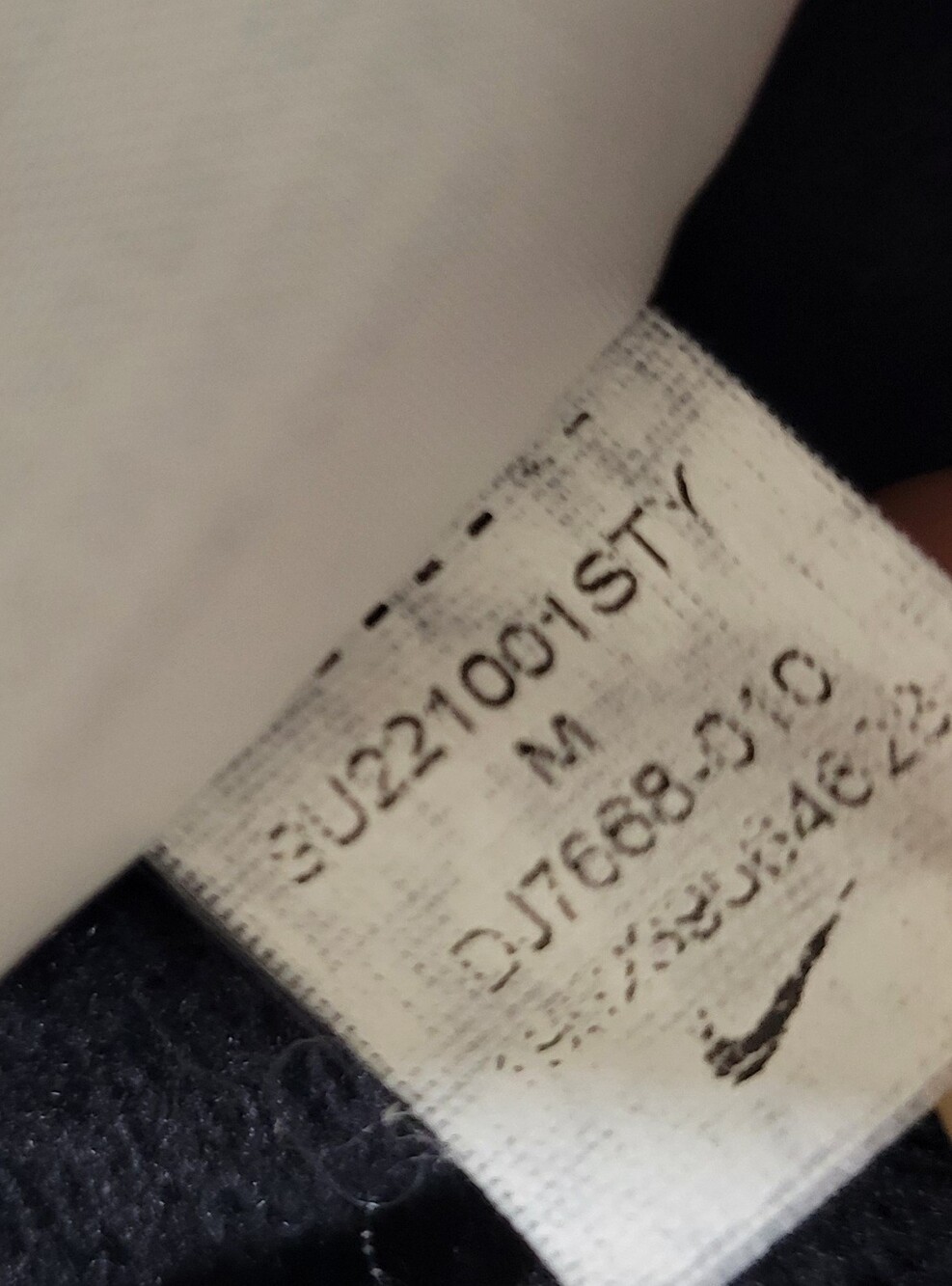 Nike Men's Black center check Pullover Hoodie Med Regular Hooded Pockets Logo - Picture 8 of 12